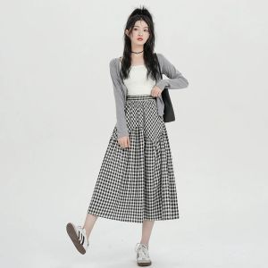 puella | Red Checkered Mid-Length A-Line Skirt