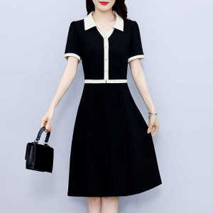 Fashionable Polo Collar Apparels Womens Mid-Length A-Line Dresses Slimming Waist Design Summer New Arrival plus Size