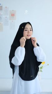 Rayana Daffi Hijab Jilbab Instan Malaysia Dagu Non Ped Jersey Jumbo Terbaru Simple 2024 