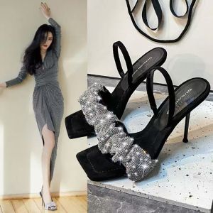 Giày Cao Gót Đính Đá Pha Lê Fairy Style Sandals Cho Nữ Mùa Hè 2025 Giày Cao Gót Mũi Nhọn Đế Cao Gót Bằng Cao Su Màu Trơn