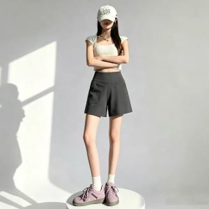 Breathable and Slimming Womens Yoga Shorts