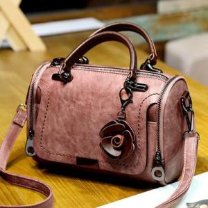 Fall and Winter Genuine Leather Handbags for Women New Arrival 2023 Fashionable All-Match Shoulder Messenger Bag Wide Shoulder Boston Big Bag