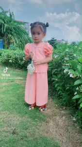 Bộ đồ bà ba mẹ và bé lụa hồng hoa sen xanh 8-2kg 40-65kg Angel Baby Shop Thời Trang Thiết Kế Mẹ và Bé