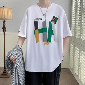 เสื้อยืดคอกลมแขนสั้นหลวมๆ ทรงหลวมๆ สำหรับผู้ชายในช่วงฤดูร้อน สไตล์ลำลอง ทรงปกติ ผลิตจากผ้าฝ้ายผสมโพลีเอสเตอร์