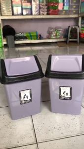 Tempat Sampah Tutup Segi Abu Hitam 10 Liter 5 Liter 15 Liter Tong Sampah Tutup Goyang Tempat Sampah Dapur