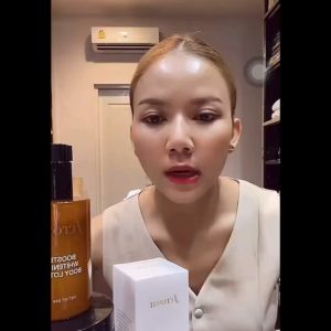 (ชุด 1 แถม 1) Jcrown เจคราวน์ โลชั่นบำรุงผิว เจคราวน์โลชั่น โลชั่นทาผิว ครีมทาผิวขาว จ๊ะ นงผณี