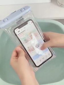 ซองกันน้ำมือถือ ซองใส่โทรศัพท์กันน้ำ กระเป๋ากันน้ำ ลายการ์ตูน ลวดลายการ์ตูนน่ารัก