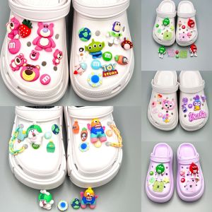 Cute Cartoon Shoes Charms Shoes Flower Decoration Removable Accessories Pearl Shoe Chain for Hole Rubber Clogs