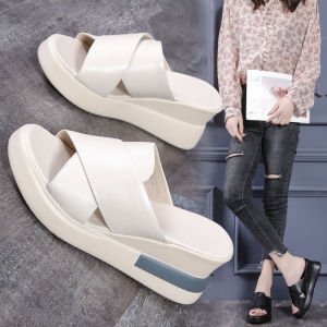 Sandal Wedges Wanita Tali Beige SSK M61