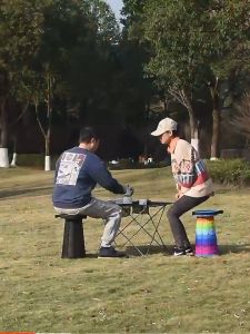 เก้าอี้พกพา ปรับสูง-ต่ำได้ รับน้ำหนักได้ แข็งแรง ทนทาน มีหลายสี เก้าอี้ตกปลา เก้าอี้แคมป์ปิ้งยืดได้ เก้าอี้พับได้ เก้าอี้ปิคนิค ปรับระดับได้ พกพาสะดวก BKK