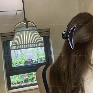 Large Size Shark Clip Hair Gripper Sparkling Water Diamond Stylish Headwear Accessory Fresh out Original Design Fashion Jewelry