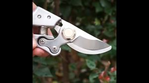 X-Tools [MADE IN JAPAN] Gunting Dahan Pruning Shears SK5 steel blade Gunting Steak Batang Pohon Tanaman