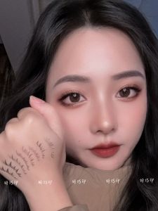 คริสตัล Peak Lower Eyelash Stamp เริ่มต้นชุดเครื่องมือแต่งหน้ากล่อง 12 รูปแบบใหม่มือถือเครื่องมือความงามเครื่องสําอางค์อุปกรณ์เสริม