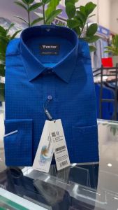 Áo sơ mi dài tay Việt Tiến xanh chấm 8P2232 100% cotton có size lớn - Regularfit vạt bầu