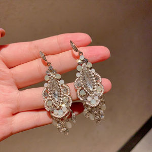 Retro Court Style Earrings Hook Versatile Personality Fashionable New Design Mixed Material Womens Jewelry Accessories
