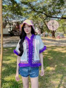 เสื้อม้งแต่งไหมพรมพร้อมกระดิ่งน่ารักๆ มีอกเล็ก-อกใหญ่ /มีเก็บเงินปลายทาง