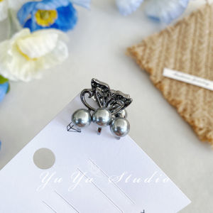 กิ๊บติดผมรูปมุกสีเทาหวานๆ สำหรับผู้หญิง กิ๊บติดผมสไตล์เกาหลี ทรงเรียบง่าย สไตล์ไฮเอนด์ ใหม่ล่าสุด ปี 2025