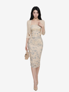 qiaocong | French Elegance Floral Crop Top Slim Fitting Summer Midi Dress