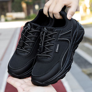 Beijing Mens Casual Sports Shoes Soft Bottom Comfortable Breathable Mesh Anti-slip Autumn Season Low Top round Toe Sneakers