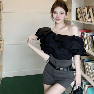 2024 New French Black Off Shoulder Ruffled Short Sleeved Shirt for Women with Unique and Stylish Design