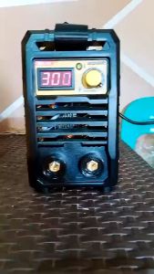 BUILDMATE Powerhouse 300A Inverter Type Welding Machine Edge Welder Weld MMA-300AMP
