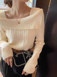 เสื้อสเวตเตอร์คอเหลี่ยมแขนยาวผู้หญิง ทรงเข้ารูป ดีไซน์เก๋ไก๋ แฟชั่นฤดูใบไม้ร่วง/ฤดูหนาว เส้นใยโพลีเอสเตอร์ สีพื้น