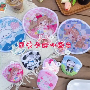 Quạt Gập Cute Hình Thú – Combo 2 cái – Gập Gọn Nhét Vào Tay Cầm Nhiều Mẫu Dễ Thương Tiện Mang Theo