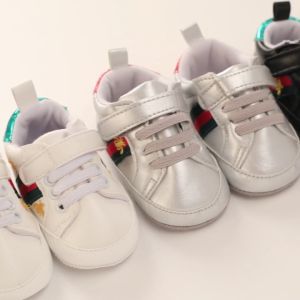 White Baby Shoes Boys Girls Bee Embroidery Casual Soft Sole Newborn Walker Sneakers