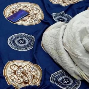 Bộ 4 kẹp 4 góc giường kẹp ga giường chống xê dịch ga đệm