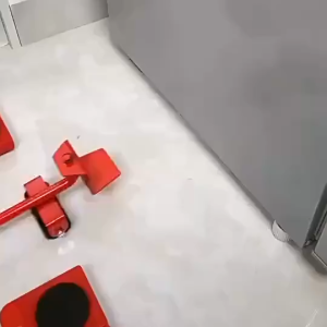 อุปกรณ์ช่วยย้ายเฟอร์นิเจอร์ อุปกรณ์ช่วยย้ายของ ที่ย้ายเฟอร์นิเจอร์ 360องศาหมุนได้ แม่แรงยกตู้ ล้อยกของรับหนัก150kg