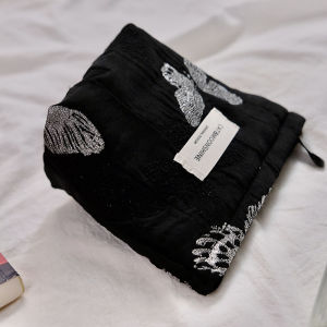 Stunning New Chinese Style Makeup Bag Portable Toiletry Bag Large Capacity Water Lotion Brush Bag Underwear Storage Bag