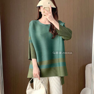 เสื้อยืดคอกลมทรงหลวมสำหรับผู้หญิง ทรงหลวม แขนสั้น ทรงเข้ารูป ลายทาง เสื้อผ้าทำงานฤดูใบไม้ร่วง