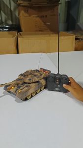 Toykidsshop  รถถังบังคับวิทยุ รถบังคับ ของเล่นเด็ก มีเสียง No.XJ13