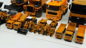 🚧 Children Construction Truck Toy Set – Excavator & Lorry / Mainan Lori Excavator Kanak-kanak