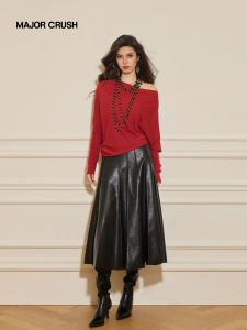 Elegant Luxurious Red Sweater Black Pleated Skirt Set