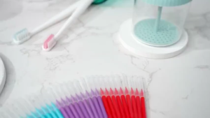 Sikat Gigi Behel Pembersih Sela Gigi Interdental Brush 30 Pcs / Sikat Ortho Tahan Lama Berbagai Warna