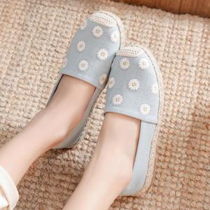 Spring Summer Womens Fisherman Shoes Handmade Linen Flat Casual Breathable Slip-On Comfortable Embroidered Single Shoes