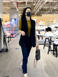 New Autumn Spring Versatile Slim Side Slit Vest and T-Shirt Suit Set