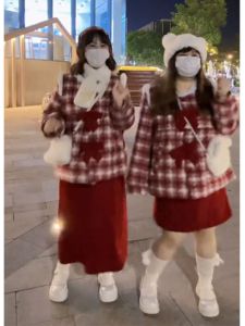 ชุดสองชิ้นผ้าขนสัตว์สีแดงคริสต์มาสสำหรับผู้หญิงไซส์ใหญ่ ชุดสองชิ้นสไตล์ใหม่ปีใหม่ ชุดลำลองฤดูใบไม้ผลิและฤดูใบไม้ร่วง