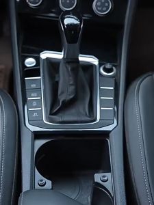 Humidifier Mini Portabel: Solusi Ideal untuk Ruang Kerja & Kamar Tidur