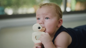 HEVEA Kawan Duck Teether in Natural Rubber | Teething Bites Toy For Baby Tether Tempat Mainan Gigit Lembut 嬰兒寶寶牙胶玩具咬牙膠磨牙棒
