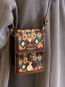 Fashionable Retro Womens Shoulder Bag Versatile Crossbody Phone Bag Casual Style PU Leather Soft Surface Medium Size