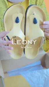 Sara Sara LEONY Sandal Jepit Wanita Sendal Japit Cewek Bahan Kulit Kasual Model Birken Gesper Sol Karet Kekinian