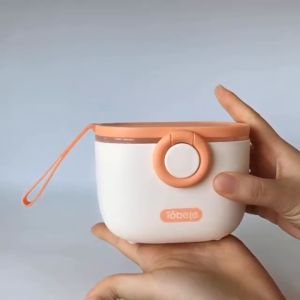 Tempat kotak Susu Bubuk Bayi Lucu portabel Wadah penyimpanan Sealed Anti Tumpah / Tempat Kotak Penyimpanan Susu Bubuk bayi milk powder container