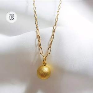 Kalung Rantai Titanium Liontin Bulat Ukir Pasir CXB344