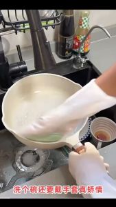 ready stock Waterproof silicone dishwashing gloves for women kitchen chores and cleaning tasks