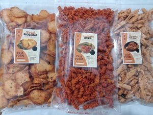 750gr Paket Cemilan Makaroni Spiral Basreng Seblak Kencur Keripik Moring Kerupuk Beton Keripik Kaca