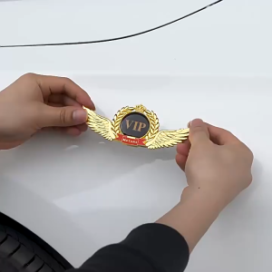 Miếng dán cao cấp Chữ VIP 3D Trang Trí Ngoại Thất Xe Hơi Xe Máy - Kiểu dáng Bông lúa Vương miện