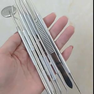 เครื่องขูดหินปูน เครื่องมือทันตกรรม ขูดหินปูน ที่ขูดหินปูน ชุดเครื่องมือทันตกรรม 6 ชิ้น เครื่องมือขูดหินปูนทำด้วยสแตนเลส