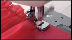 Chân vịt nhún 2 lớp ( 1 lớp nhún 1 lớp không nhún ) dùng cho máy may gia đình